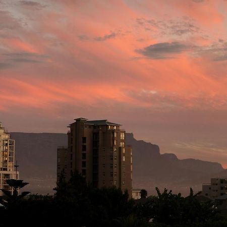 Freshhh Apartment Bloubergstrand Exterior photo